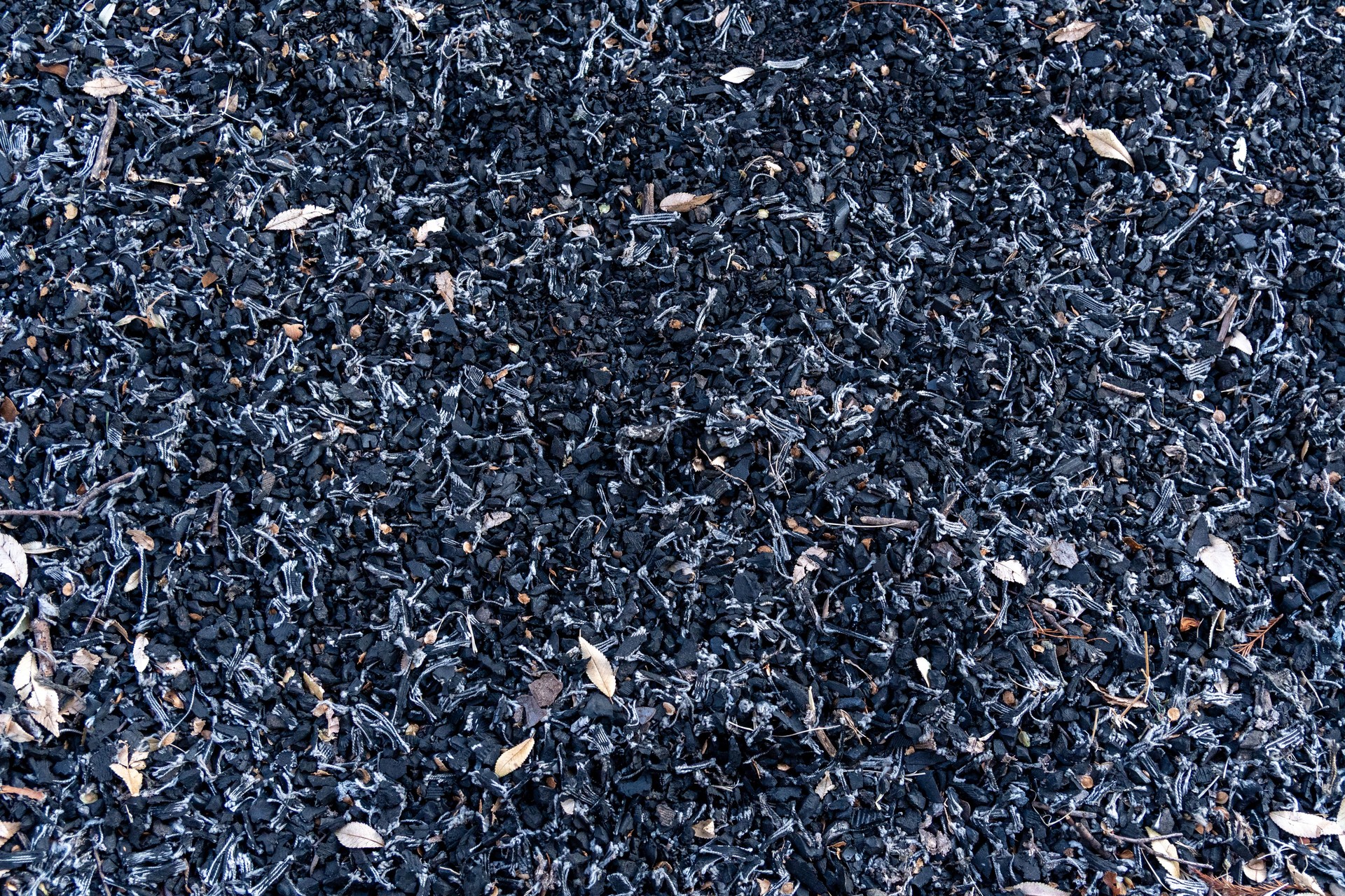 Rubber mulch